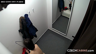 Czech Cabins 20: Bimbo Beauty Strips Out of Her Bra and Puts on a Flirty Live Show!