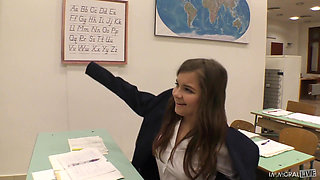 Naughty College Girl Renata Fox Loves Going to Detention
