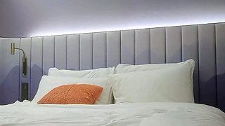 Fatty girl who loves big cocks warms up for a hardcore sex