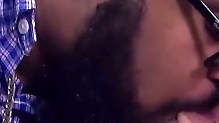 Ebony guy cleans Nadia White 's pussy good