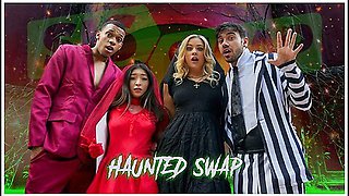 The Haunted House Of Swap By Featuring River Lynn & Amber Summer - Teamsheet Halloween