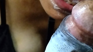 The Daughter-in-law Applied Cream and Then Sucked Her Father-in-law's Cock