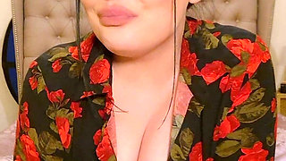 Stepmom JOI Cum Countdown with Lonely Housewife