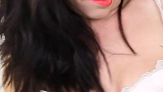 Kiki Devine - Nimble Nurse