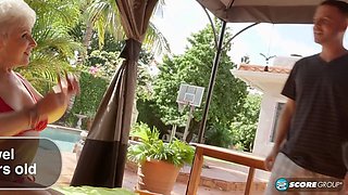 The bikini GILF and the 34-year-old