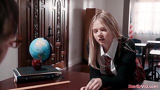 Teacher makes petite teen student squirt