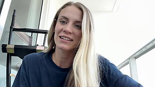 Amateur Webcam Chick Masturbates On Webcam More at