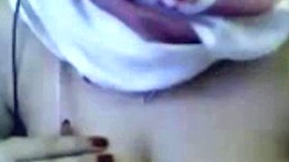 Arab Girl with Big Boobs on Webcam
