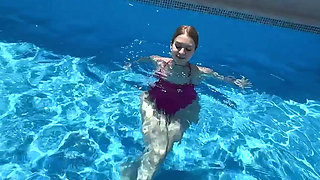 Filmed Lexi Montana Is Having Fun in Outdoor Pool!