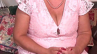 Auntjudys - a Naughty Interview with Chubby Mature 60yo Ruby Roselips