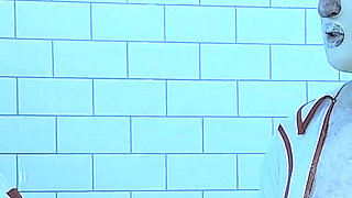 White Room - Pure Beating