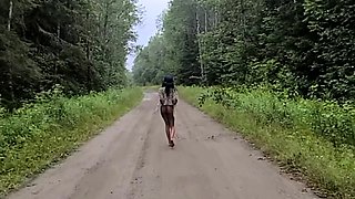 Amateur brunette teen in solo