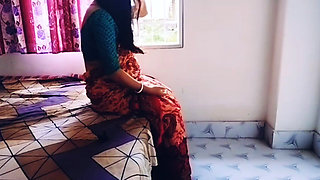 Hardcore Fucking with Beautiful Red Saree Hot Bhabi with Big Boobs.