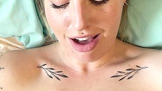 Blonde Czech amateur babe fucks outdoor POV