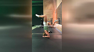 Best Only Fans Girl Accidental Squirt - TIKTOK LIVE